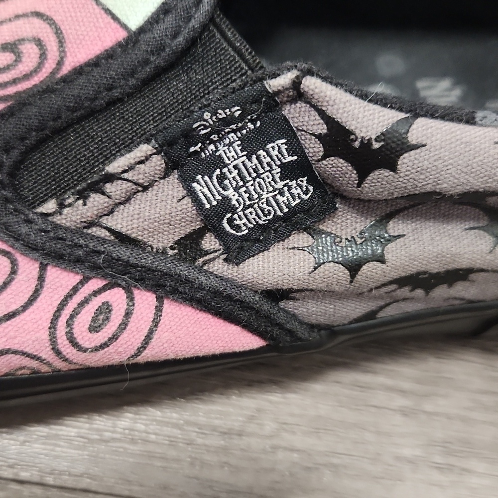 Disney Nightmare Before Christmas Canvas Time Burton Slip Ons Size 7 Mens - Picture 6 of 11